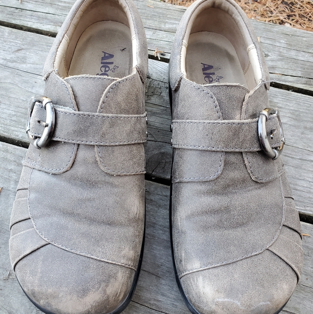 Alegria clogs - super cute!